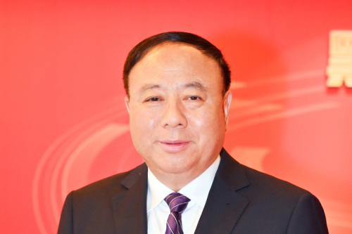 全國人大代表李寅2025年提案--關(guān)于推動分布式電源高質(zhì)量、有序發(fā)展，助力“雙碳”目標(biāo)實現(xiàn)的建議